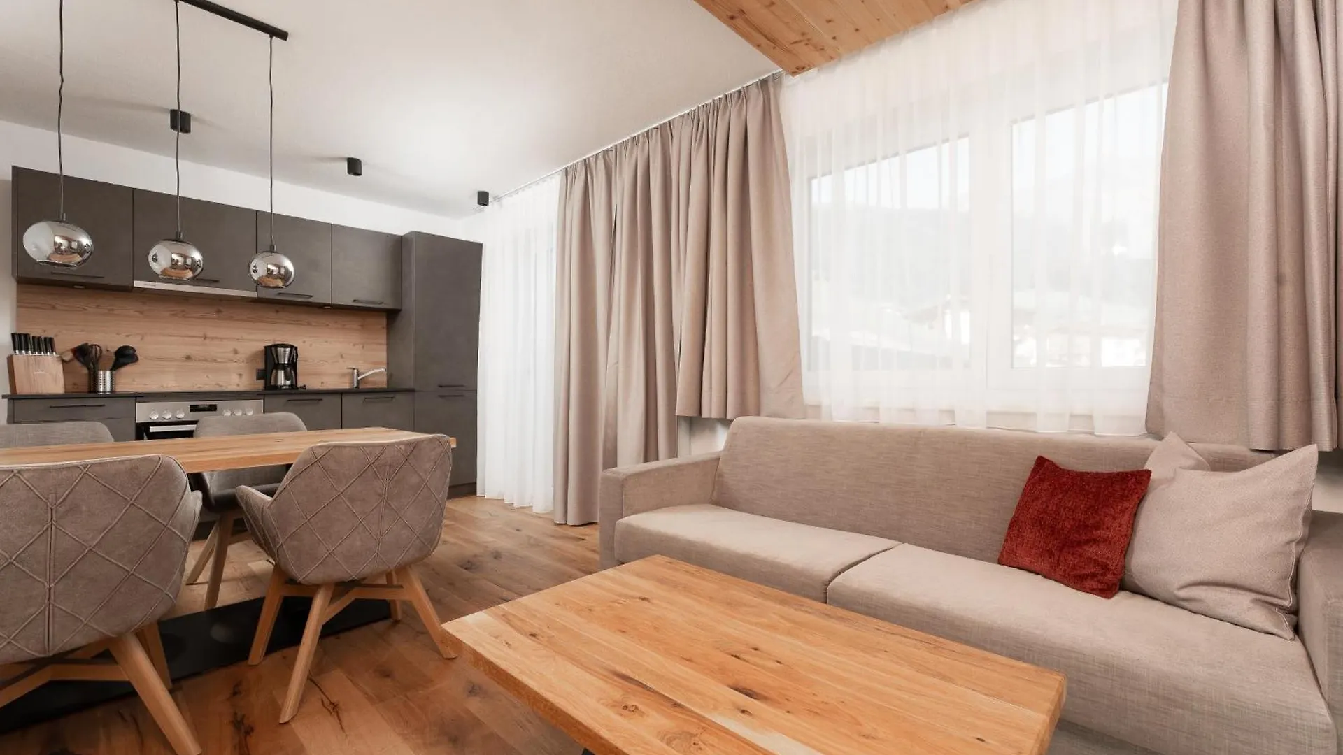 A Casa Amethyst Apartment Solden